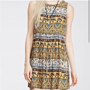 Elephant & floral Thailand inspired dress 👗🐘💙💛